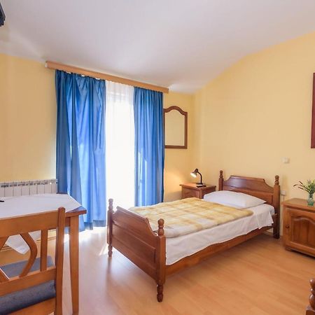 Djudja I Mate Bed & Breakfast Vid Ngoại thất bức ảnh
