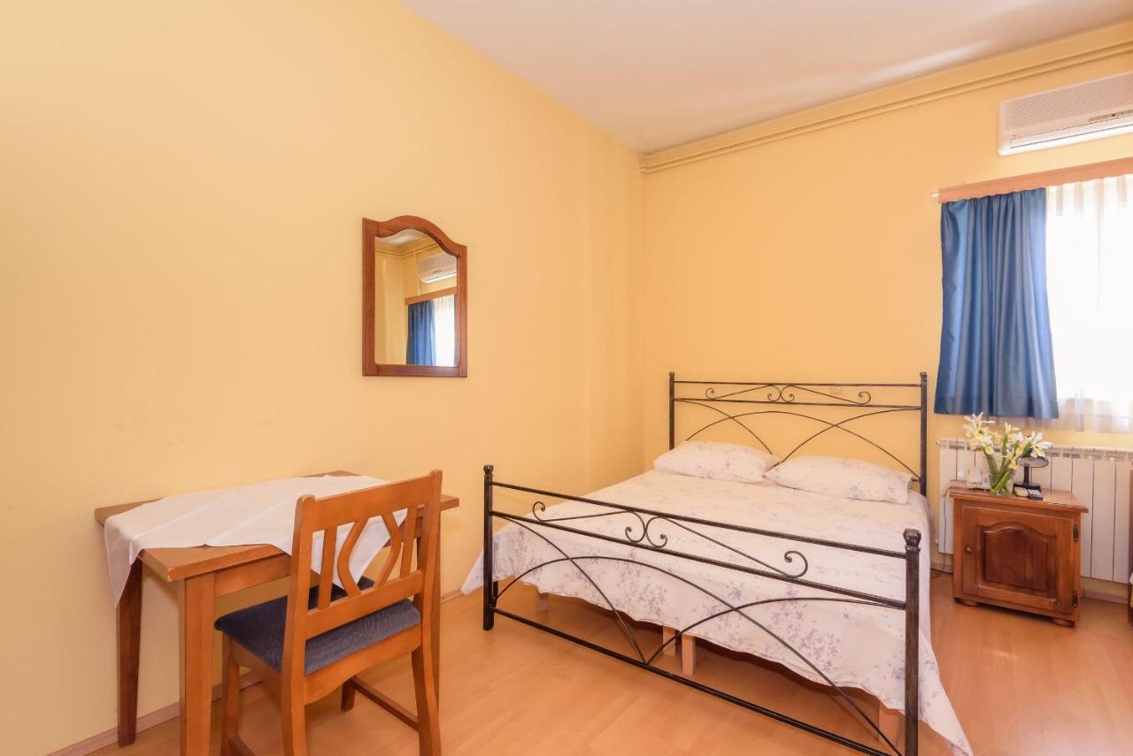 Djudja I Mate Bed & Breakfast Vid Ngoại thất bức ảnh