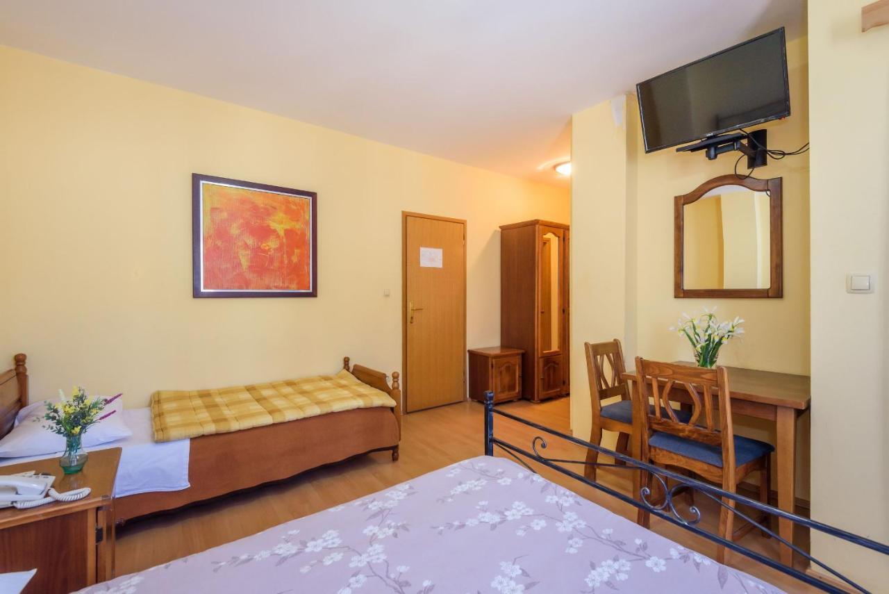 Djudja I Mate Bed & Breakfast Vid Ngoại thất bức ảnh